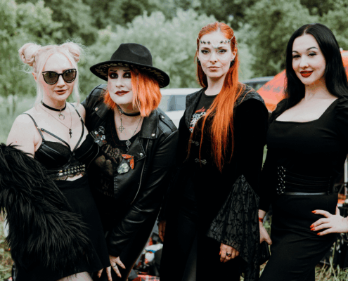 Готический пикник